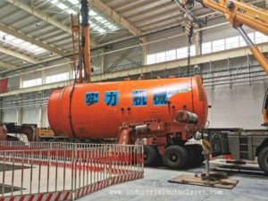 Application-of-Large-Size-Autoclave-Tank-1